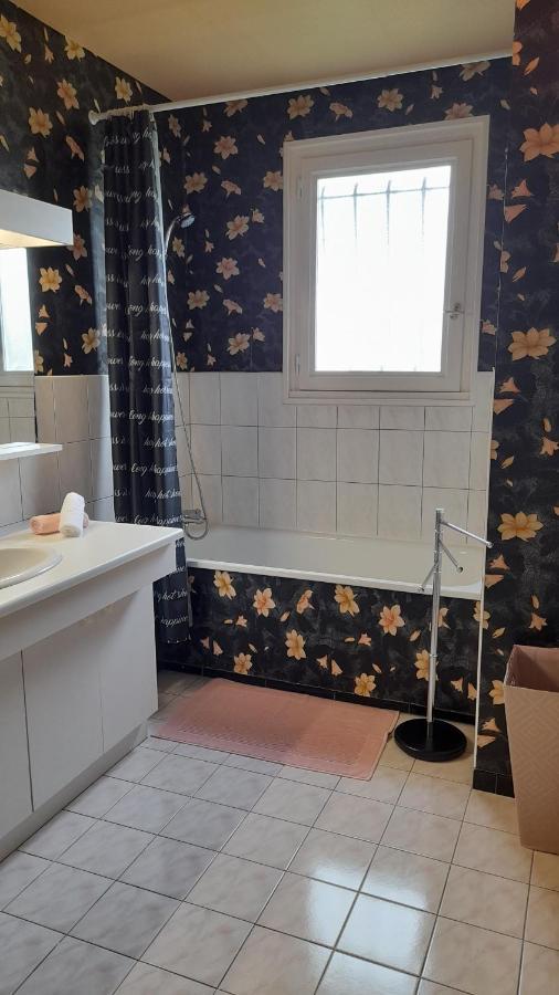L'Opaline, Jolie Maison Avec Jardin 6 Pers,10Km Honfleur, Linge Et Internet Inclus Бёзвиль Экстерьер фото